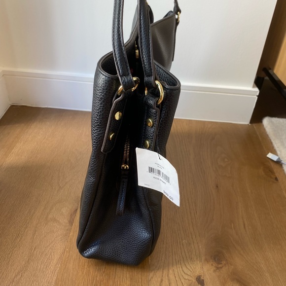 Brand new Anne Klein black leather bag - Picture 5 of 11